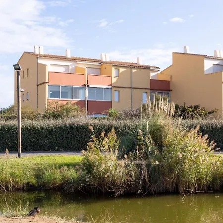 Apartment Les Terrasses De La Plage-5 By Interhome